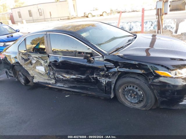 4T1B31HKXJU002260 Toyota Camry Hybrid Le