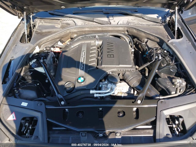 WBA5B1C56FD921828 BMW 535i