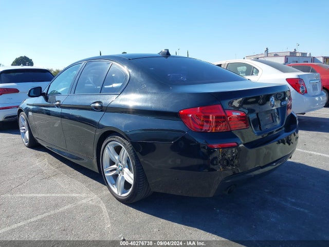 WBA5B1C56FD921828 BMW 535i