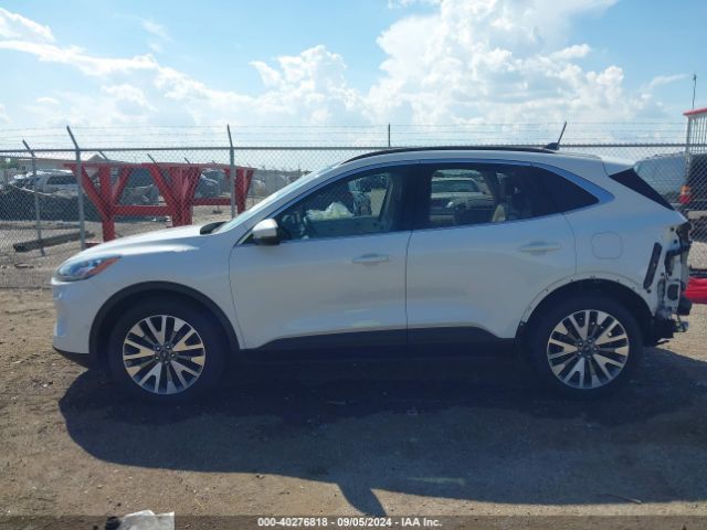 1FMCU9J91LUB48959 Ford Escape Titanium