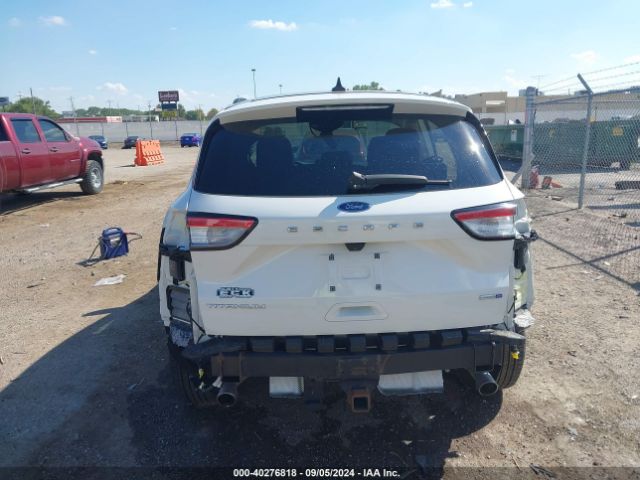 1FMCU9J91LUB48959 Ford Escape Titanium