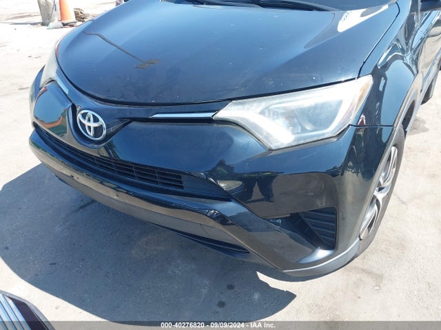 Toyota RAV4 LE 2016 2T3BFREV4GW536777 Image 6