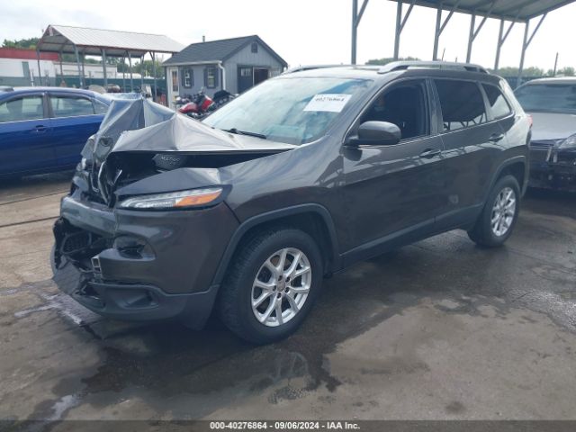 1C4PJMCB2HW614251 Jeep Cherokee Latitude 4x4