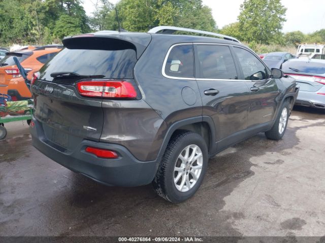 1C4PJMCB2HW614251 Jeep Cherokee Latitude 4x4