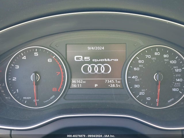 WA1ANAFY2J2013289 Audi Q5 2.0t Premium/2.0t Tech Premium