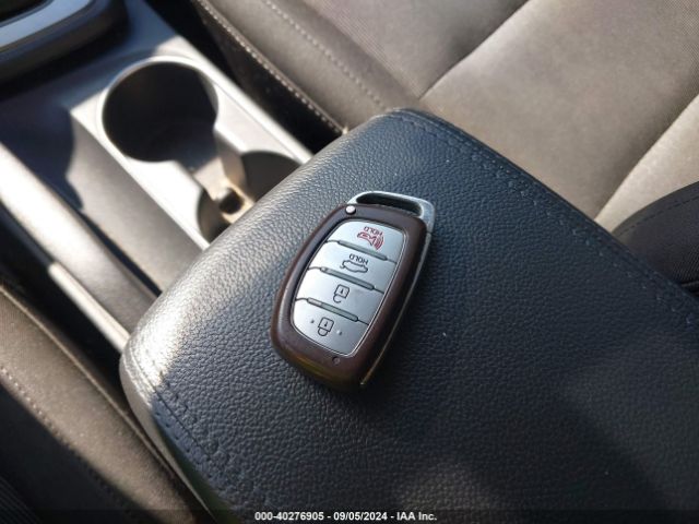 5NPD84LF4HH138379 Hyundai Elantra Value Edition