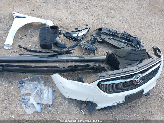 5GAERBKW1LJ316662 Buick Enclave Fwd Essence