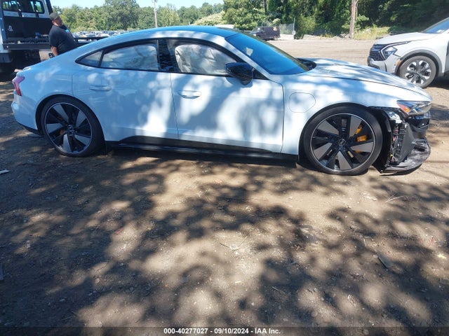 Audi Rs E-tron Gt Quattro 2022 WAUBHBFW7N7904125 Image 13