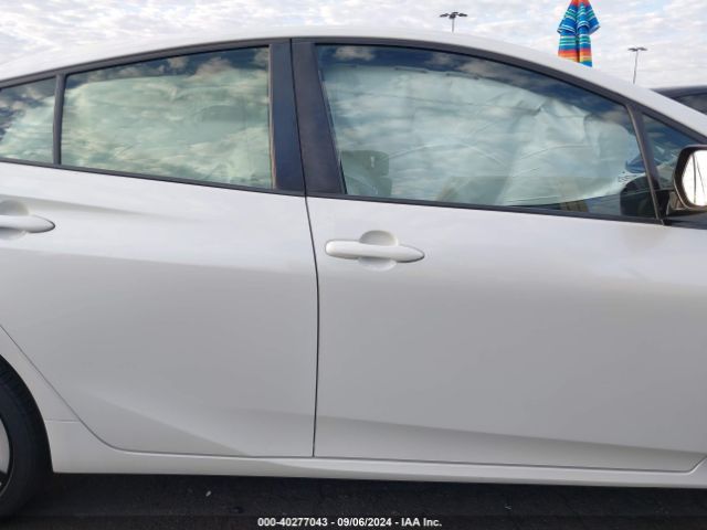 JTDKARFU9G3520114 Toyota Prius Four Touring