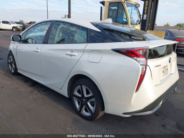 JTDKARFU9G3520114 Toyota Prius Four Touring