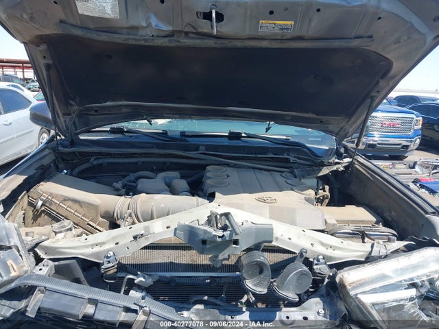 Toyota 4RUNNER SR5 2017 JTEBU5JR2H5445972 Image 10