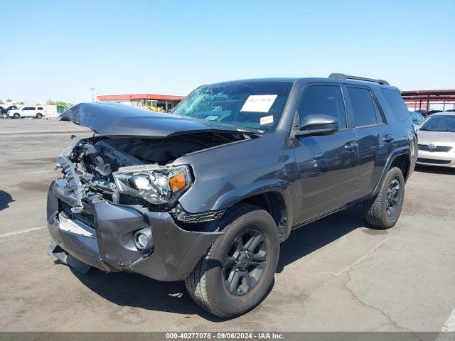 Toyota 4RUNNER SR5 2017 JTEBU5JR2H5445972 Image 2