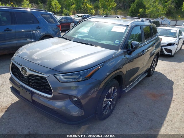 Toyota Highlander Xle 2023 5TDKDRAH9PS042583 Image 2
