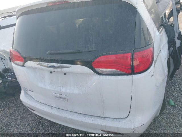 2C4RC1DGXLR163471 Chrysler Voyager Lxi