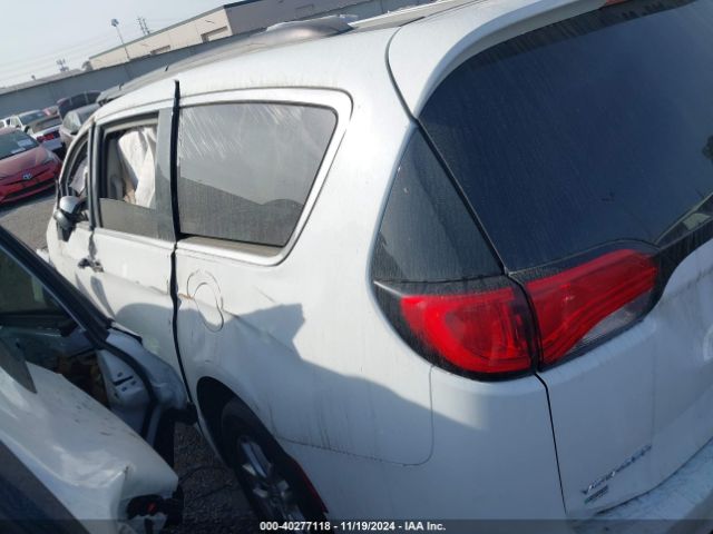 2C4RC1DGXLR163471 Chrysler Voyager Lxi