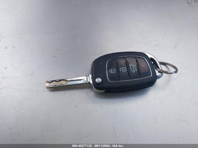 Hyundai TUCSON SE 2017 KM8J3CA43HU465290 Image 11