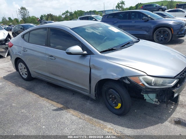 Hyundai ELANTRA SE 2017 5NPD74LF2HH174185 Image 11