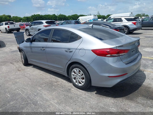 Hyundai ELANTRA SE 2017 5NPD74LF2HH174185 Image 3