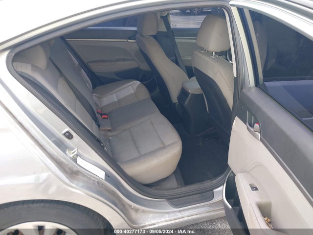 Hyundai ELANTRA SE 2017 5NPD74LF2HH174185 Image 8