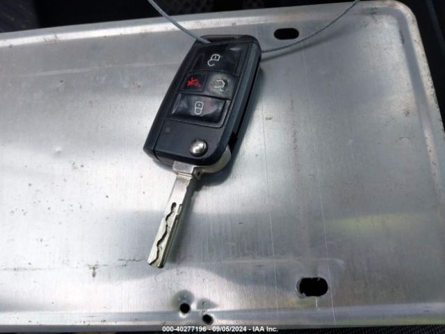 3VV1B7AX3JM019662 Volkswagen Tiguan 2.0t S