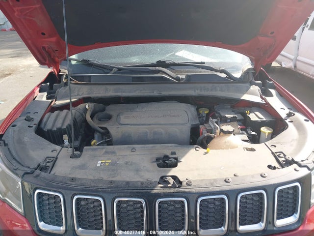 Jeep Compass Latitude 4x4 2018 3C4NJDBB9JT192595 Image 10