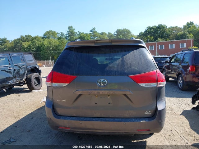 Toyota Sienna Xle 7 Passenger 2014 5TDDK3DC4ES078433 Image 16