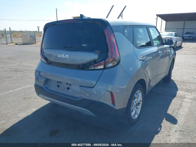 KIA SOUL LX 2023 KNDJ23AU2P7876085 Image 4