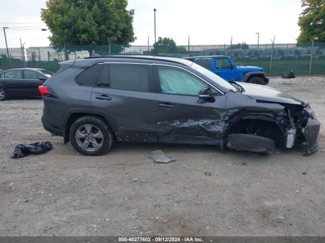 2T3P1RFV1NC279823 Toyota Rav4 Xle