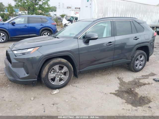 2T3P1RFV1NC279823 Toyota Rav4 Xle
