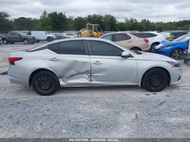 1N4BL4BV1NN340967 Nissan Altima S Fwd