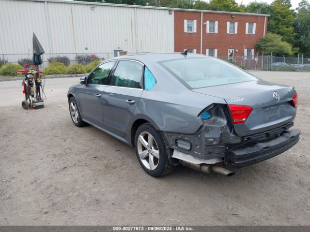 1VWAT7A33FC116617 Volkswagen Passat 1.8t Limited Edition