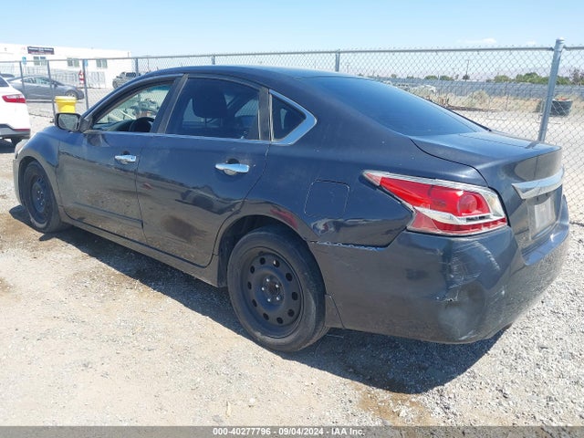 Nissan Altima 2.5 S 2015 1N4AL3AP8FN918251 Image 3