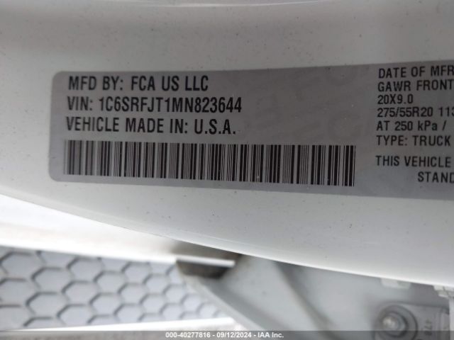 1C6SRFJT1MN823644 RAM 1500 Laramie  4x4 5'7 Box