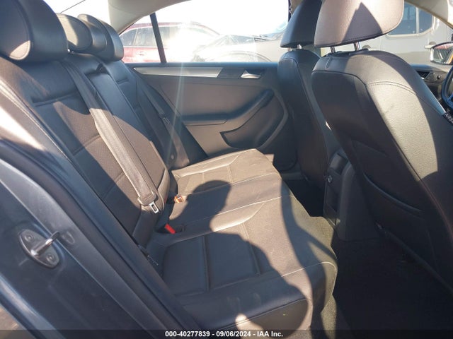 3VWD07AJXFM316199 Volkswagen Jetta 1.8t Se