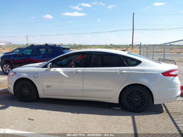 3FA6P0PU5ER177848 Ford Fusion Energi Se Luxury