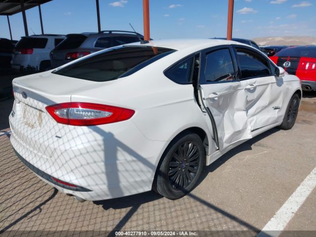 3FA6P0PU5ER177848 Ford Fusion Energi Se Luxury
