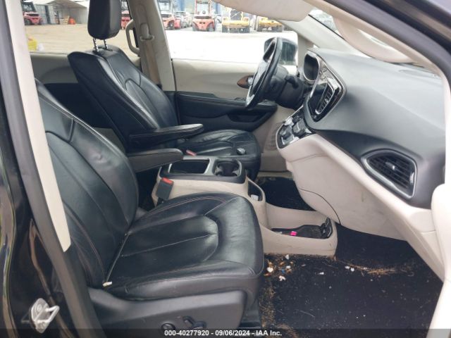 2C4RC1EG7HR839560 Chrysler Pacifica Touring-l Plus