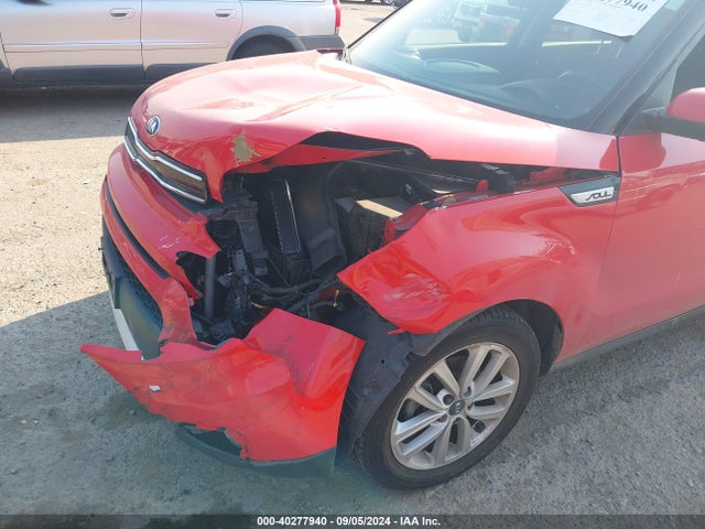 KIA SOUL + 2018 KNDJP3A56J7567365 Image 6