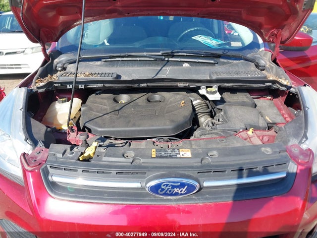 1FMCU9G90FUA11152 Ford ESCAPE SE