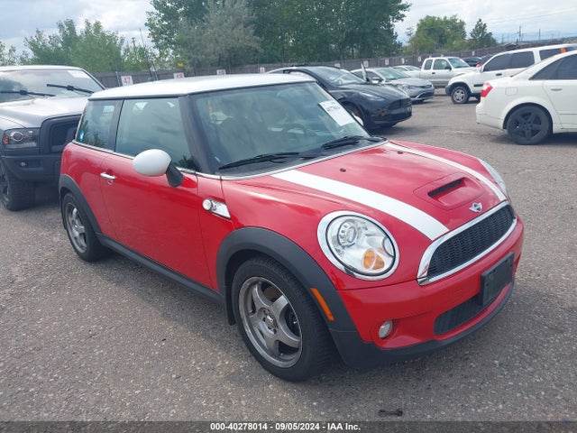 2007 MINI COOPER S WMWMF73547TL90333 Photo 0