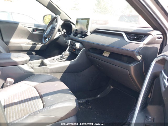 2T3EWRFV0KW033283 Toyota Rav4 Hybrid Xse