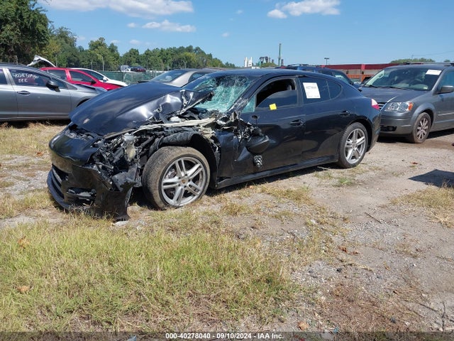 2011 PORSCHE PANAMERA WP0AA2A78BL010642 Photo 1