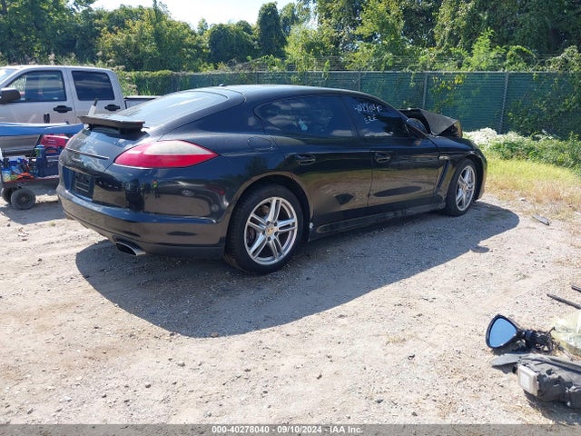2011 PORSCHE PANAMERA WP0AA2A78BL010642 Photo 3
