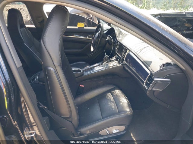 2011 PORSCHE PANAMERA WP0AA2A78BL010642 Photo 4