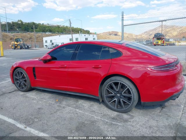 WP0AA2A74KL100788 Porsche PANAMERA 4
