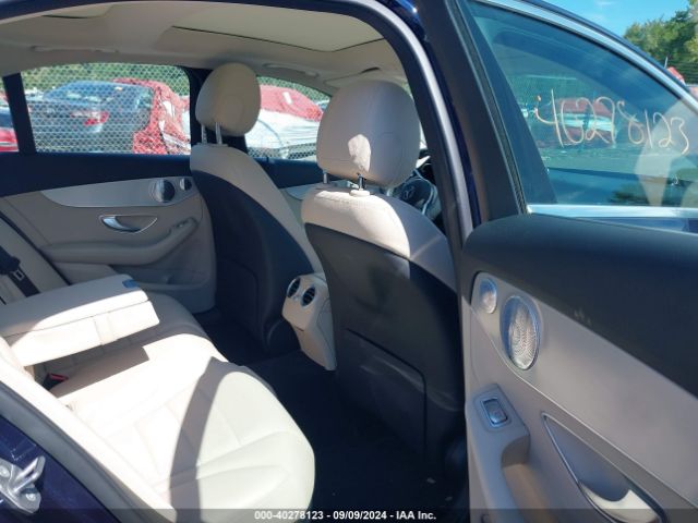 W1KWF8EBXMR609654 Mercedes-Benz C 300 4matic