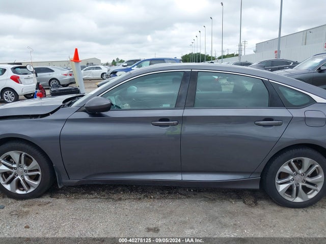 Honda ACCORD LX 2018 1HGCV1F16JA086366 Image 15