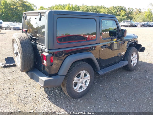 1C4GJXAG9JW143768 Jeep Wrangler Sport S 4x4