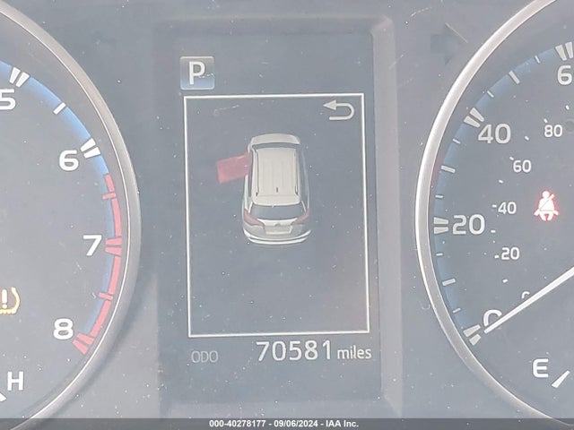 Toyota Rav4 Xle 2017 JTMWFREV5HJ717484 Image 15