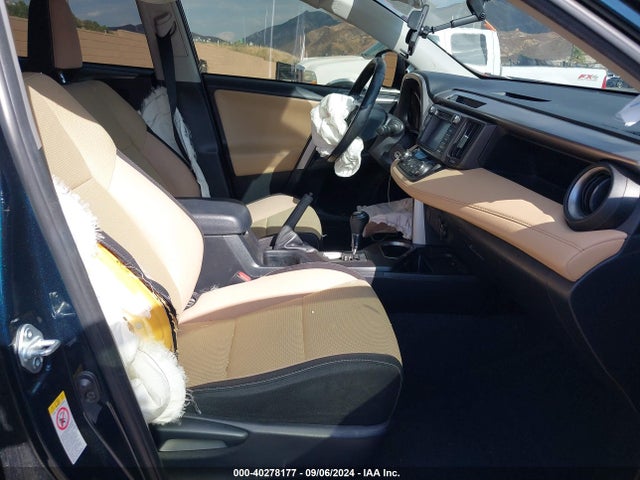 Toyota Rav4 Xle 2017 JTMWFREV5HJ717484 Image 5